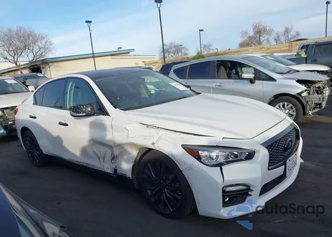 2015 Infiniti Q50 Premium z USA, uszkodzony, nr VIN JN1BV7AP0FM344737